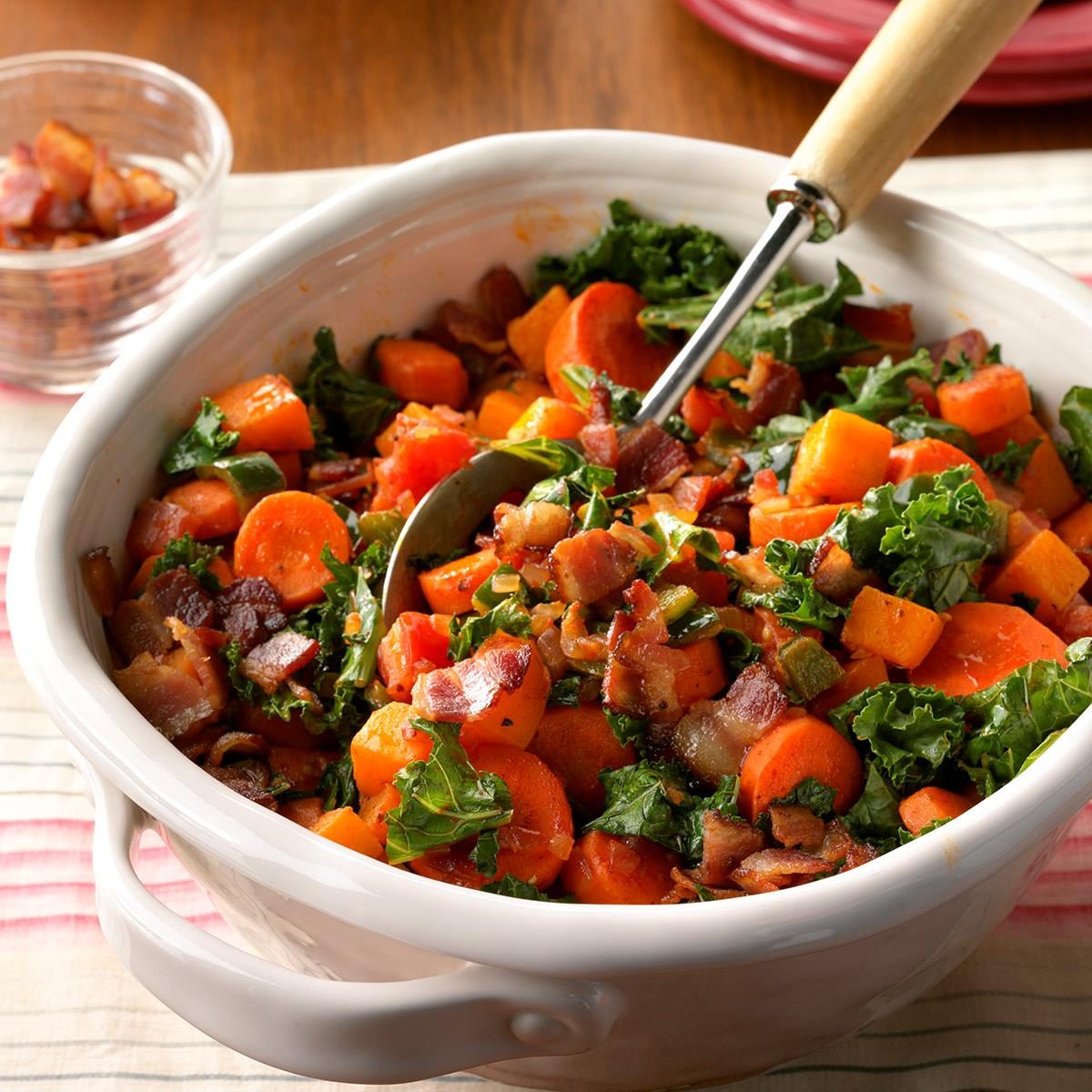 Carrot and kale vegetable saute