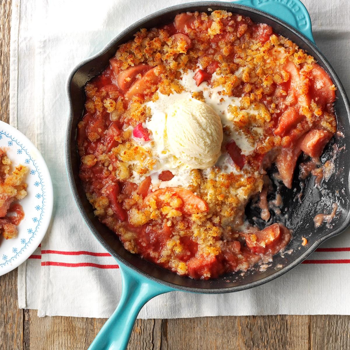 Best Cobbler: Macaroon-Topped Rhubarb Cobbler
