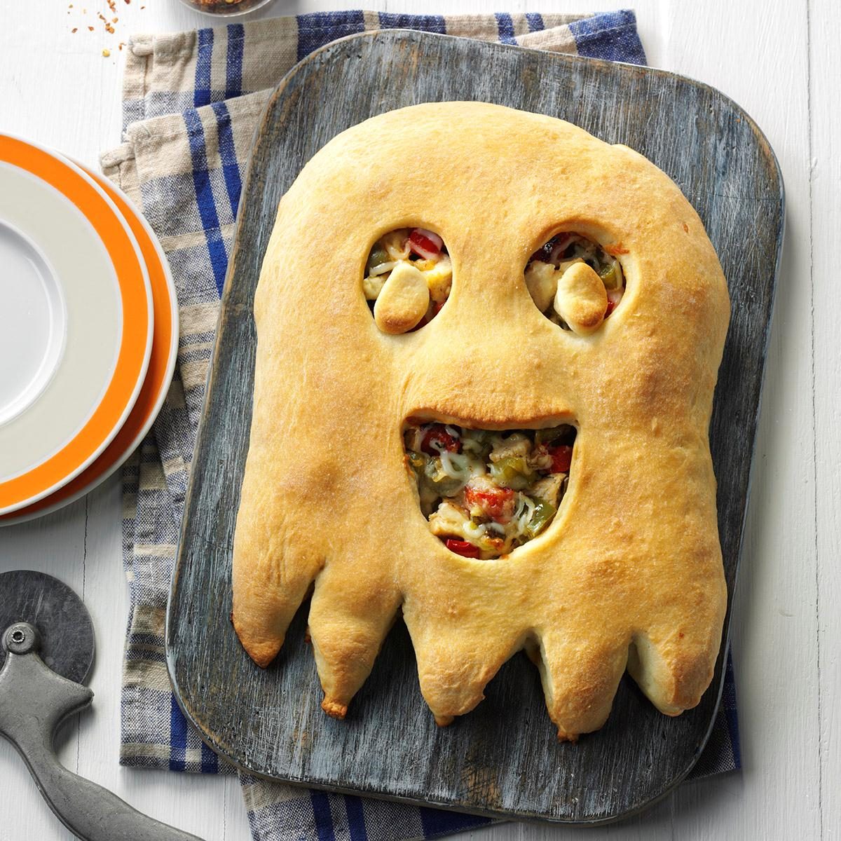 Ghostly Chicken & Pepper Pizza Ghostly Chicken & Pepper Pizza
