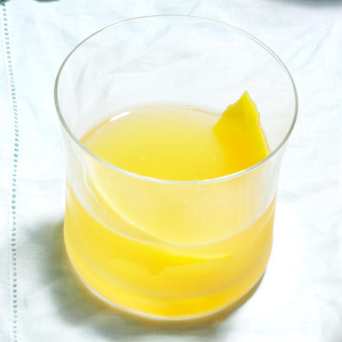 Gold rush drink