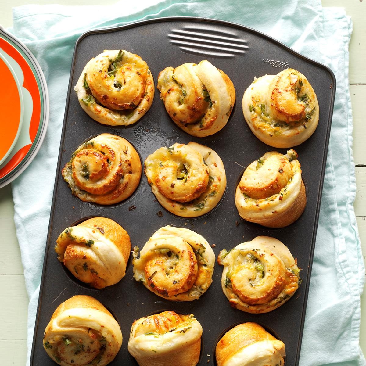 Green Onion Rolls