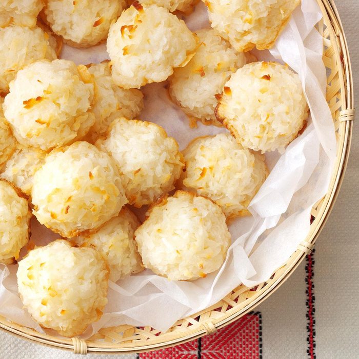 Lemony Coconut Macaroons Lemony Coconut Macaroons