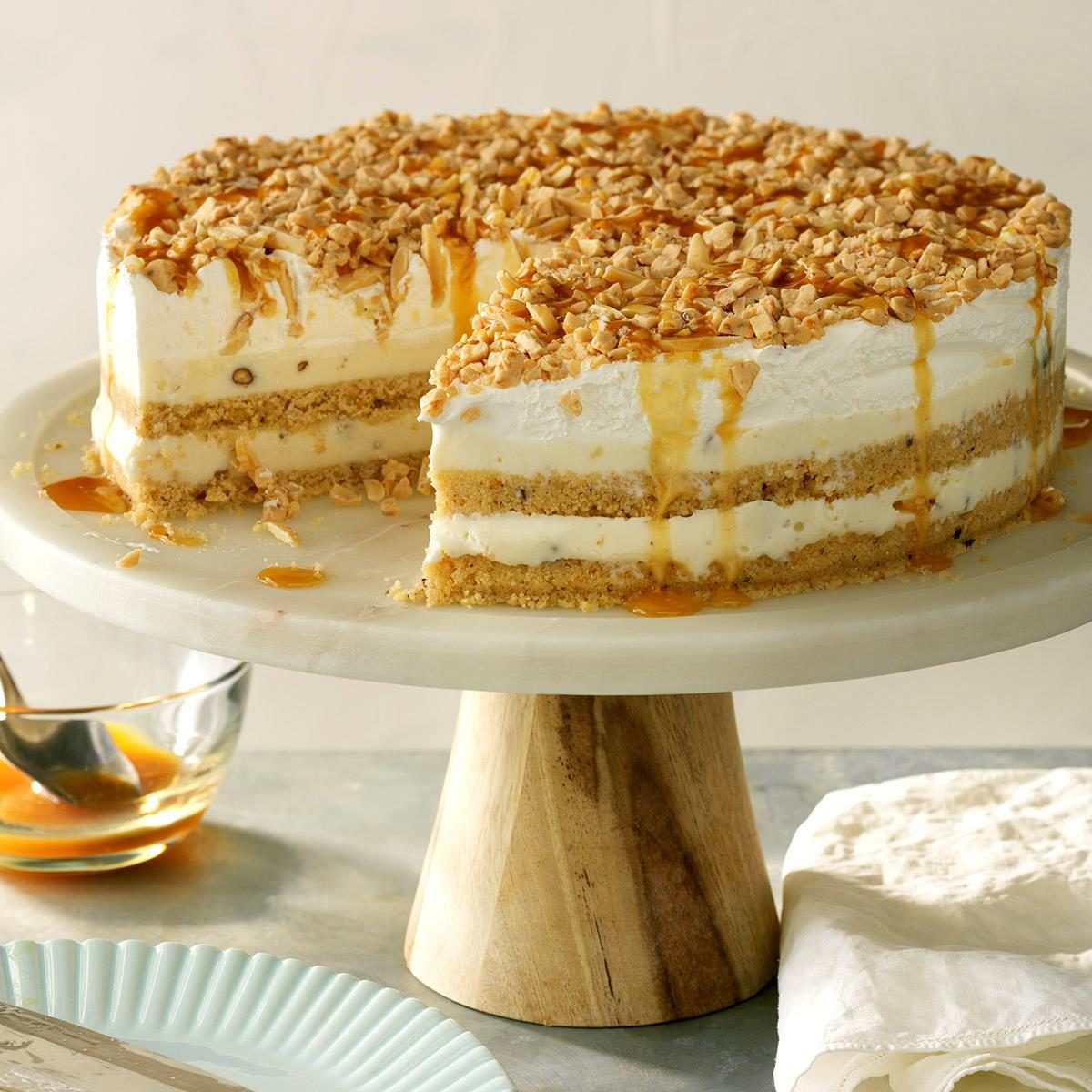 Nutty Caramel Ice Cream Cake Nutty Caramel Ice Cream Cake