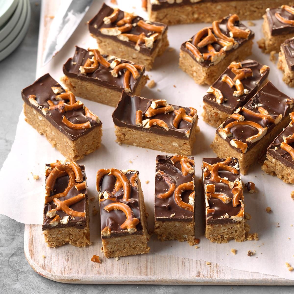 Peanut Butter Pretzel Bars Peanut Butter Pretzel Bars