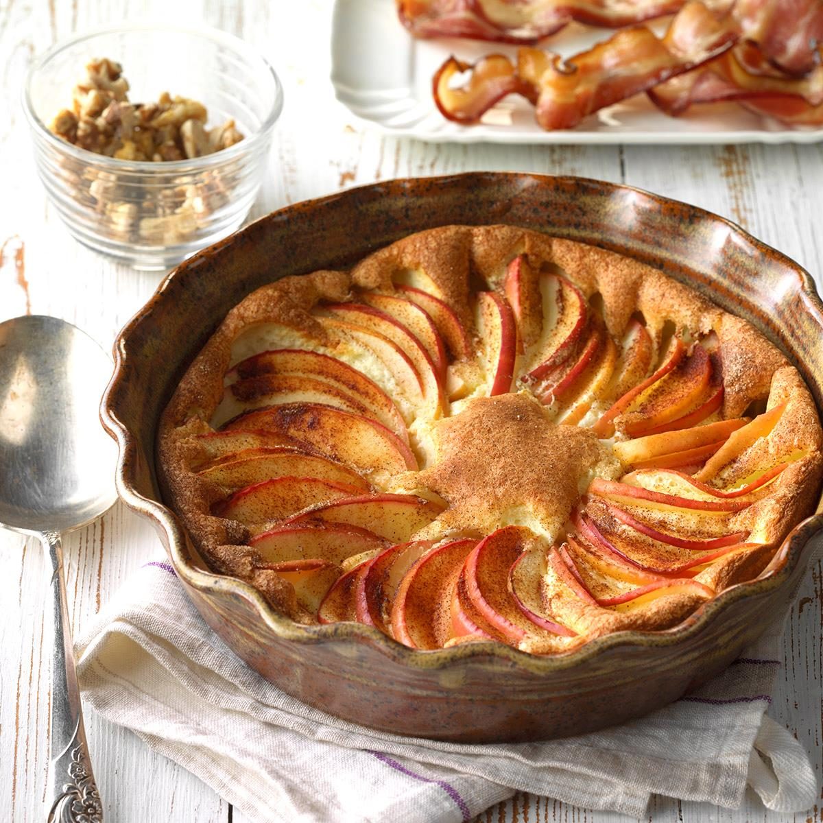 Puffy Apple Omelet Puffy Apple Omelet