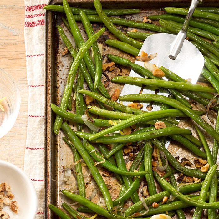 Roasted Green Beans with Lemon & Walnuts Roasted Green Beans with Lemon & Walnuts
