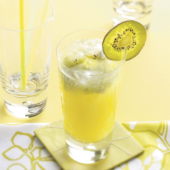 Sparkling Kiwi Lemonade Sparkling Kiwi Lemonade