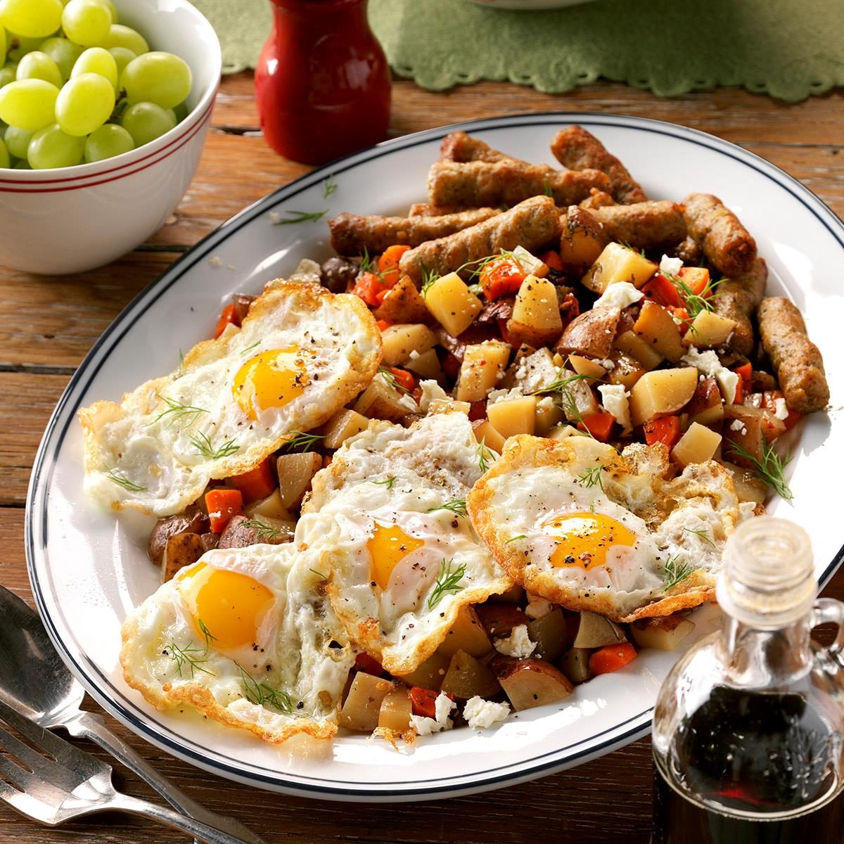 Hearty Slow-Cooker Breakfast Hash Hearty Slow-Cooker Breakfast Hash