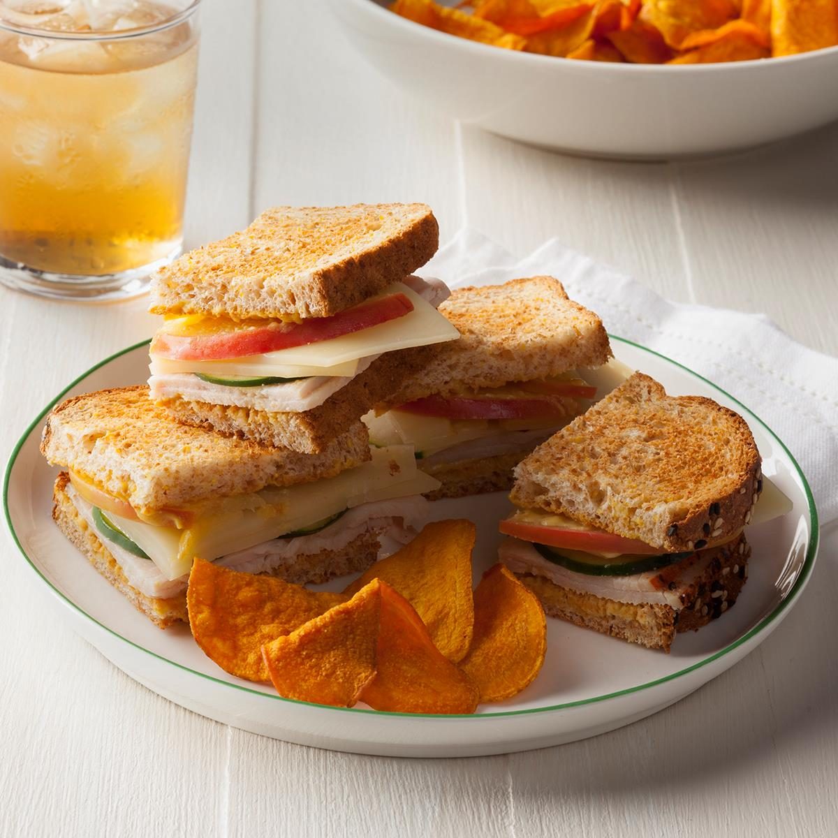 Easy School lunch idea-Sandwiches with Condiments on the Side