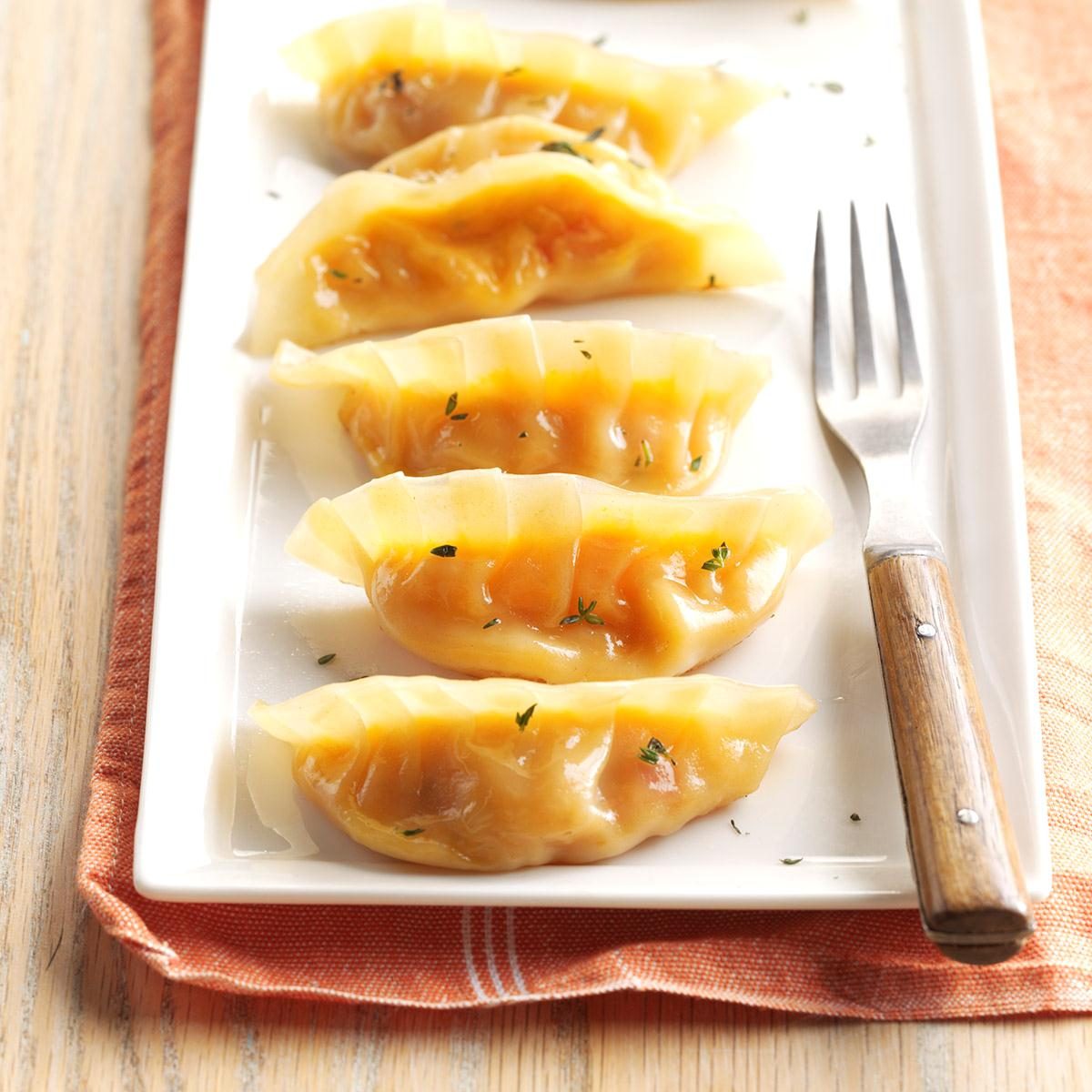 Butternut Gouda Pot Stickers Exps Sdon16 196775 C06 03 1b 9