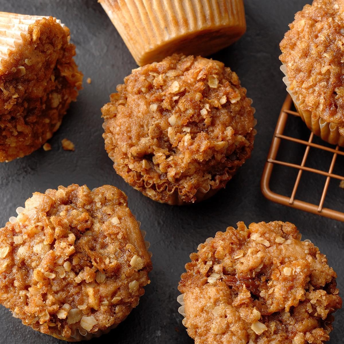 Caramel Apple Muffins Exps Fbmz18 31175 B05 09 4b 4