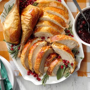 Classic Stuffed Turkey Exps Diyd20 9447 B12 01 2b