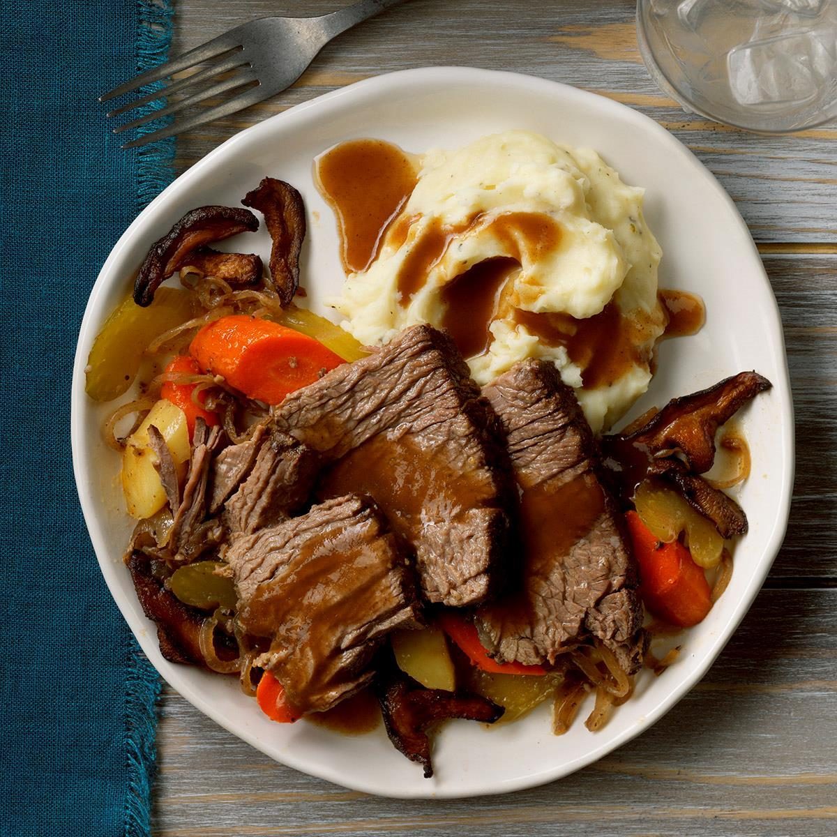 Contest Winning Mushroom Pot Roast Exps Sscbz18 119413 E08 24 2b 4