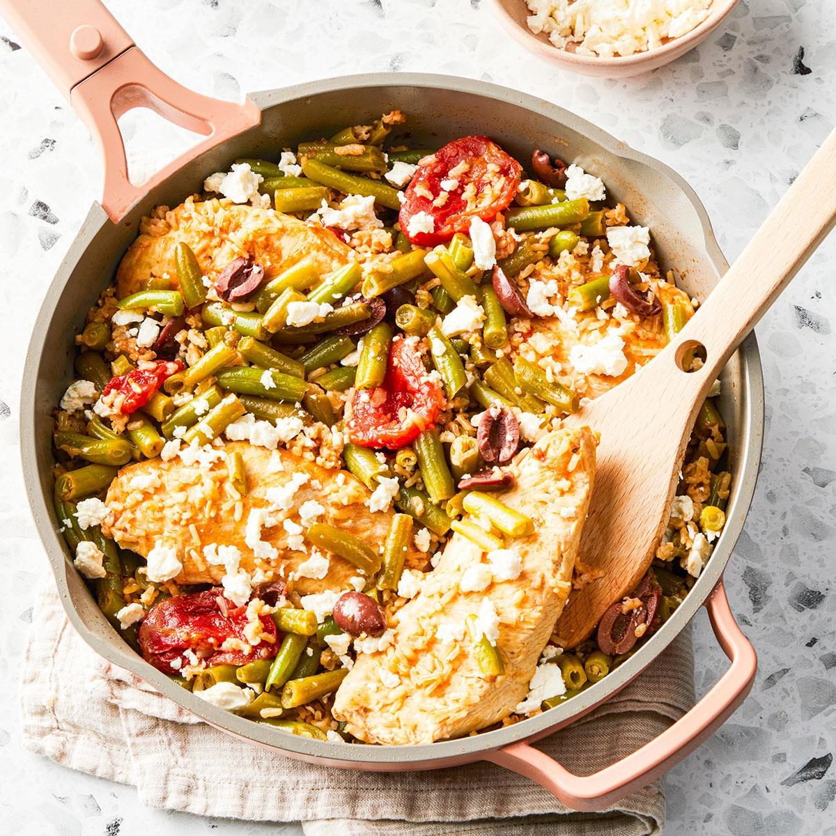 Easy Mediterranean Chicken Exps Toham25 47047 03 08 13b