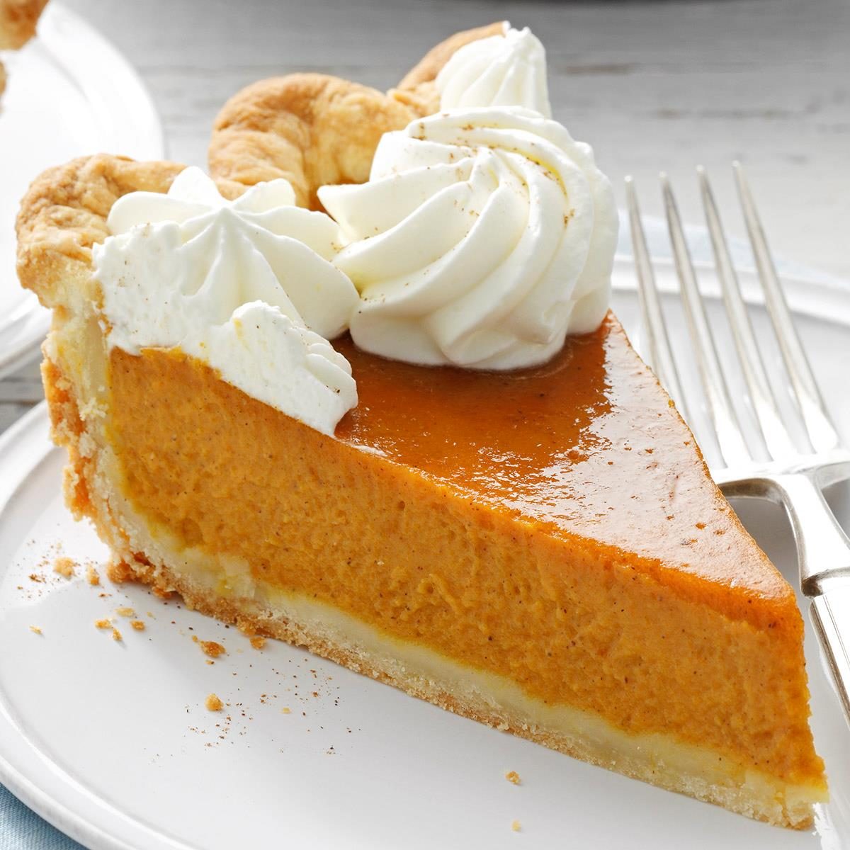 Eggnog Pumpkin Pie Exps Thca22 31714 B11 04 9b
