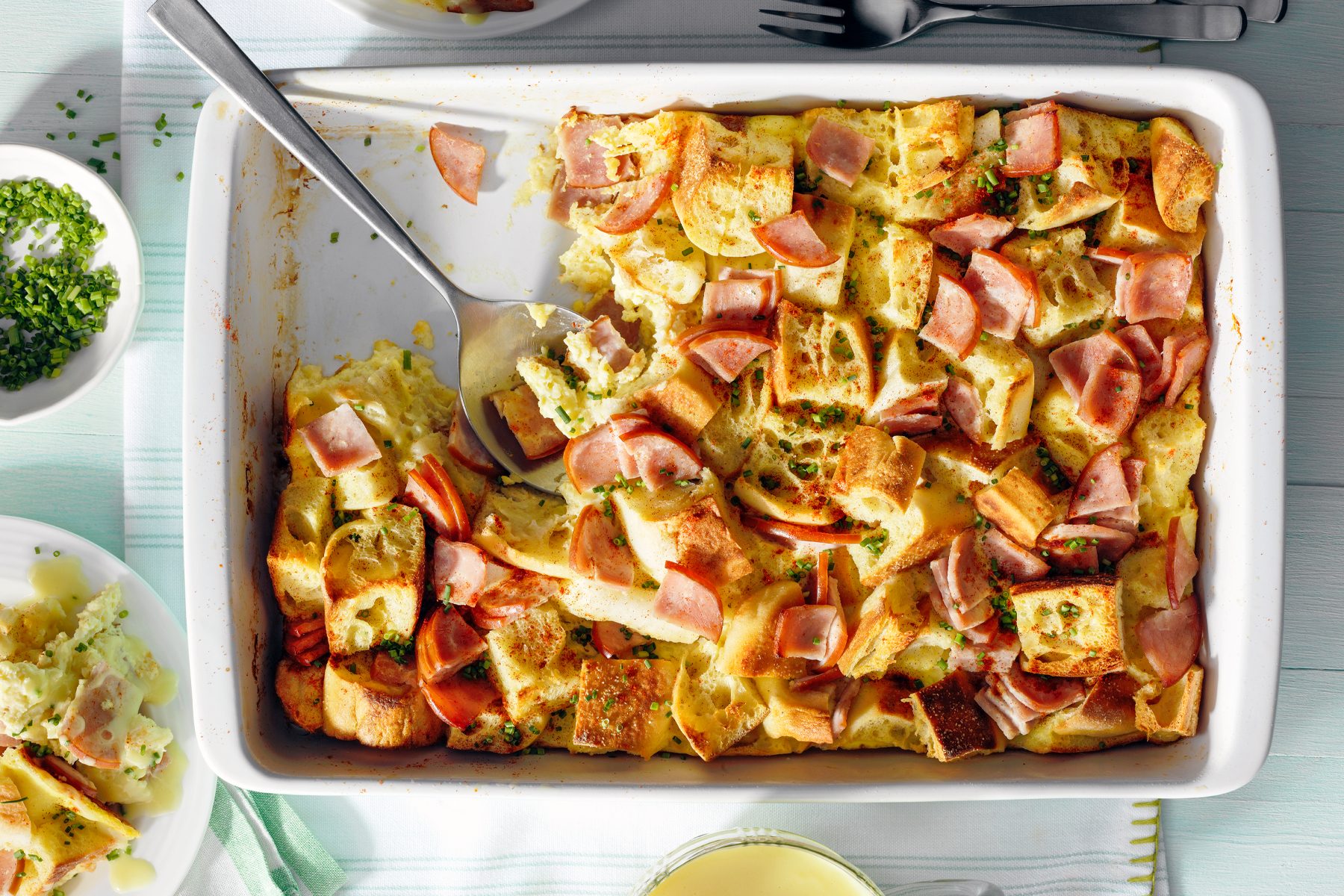 Eggs Benedict Casserole Bbz22 47114 Dr 07 08 7bc Ss Edit