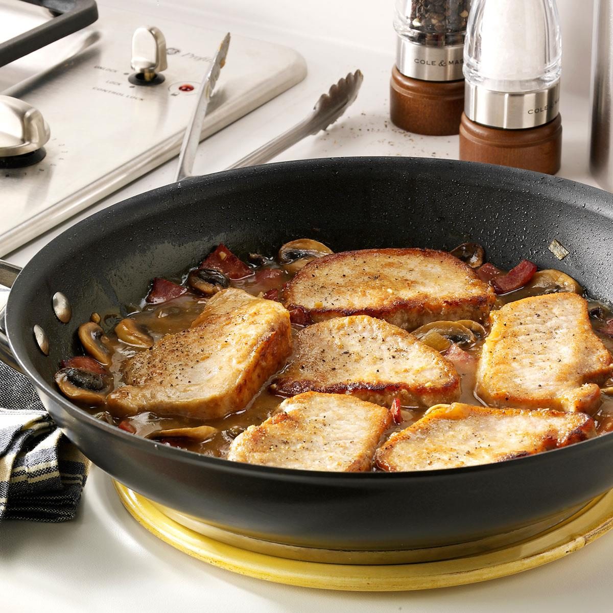 Elegant Pork Marsala Exps45353 Th143190a09 25 4bc Rms 7