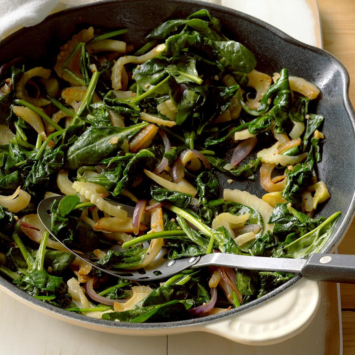 Fennel Spinach Saute Exps Thd17 85911 B08 11 7b 4