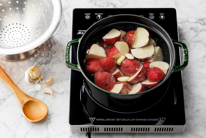 Garlic Mashed Red Potatoes Tohcom21 14205 E08 12 1b Ss Edit