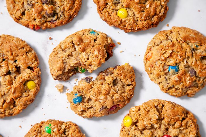 Giant Monster Cookies Ft23 158479 Ec 111523 8 Ss Edit