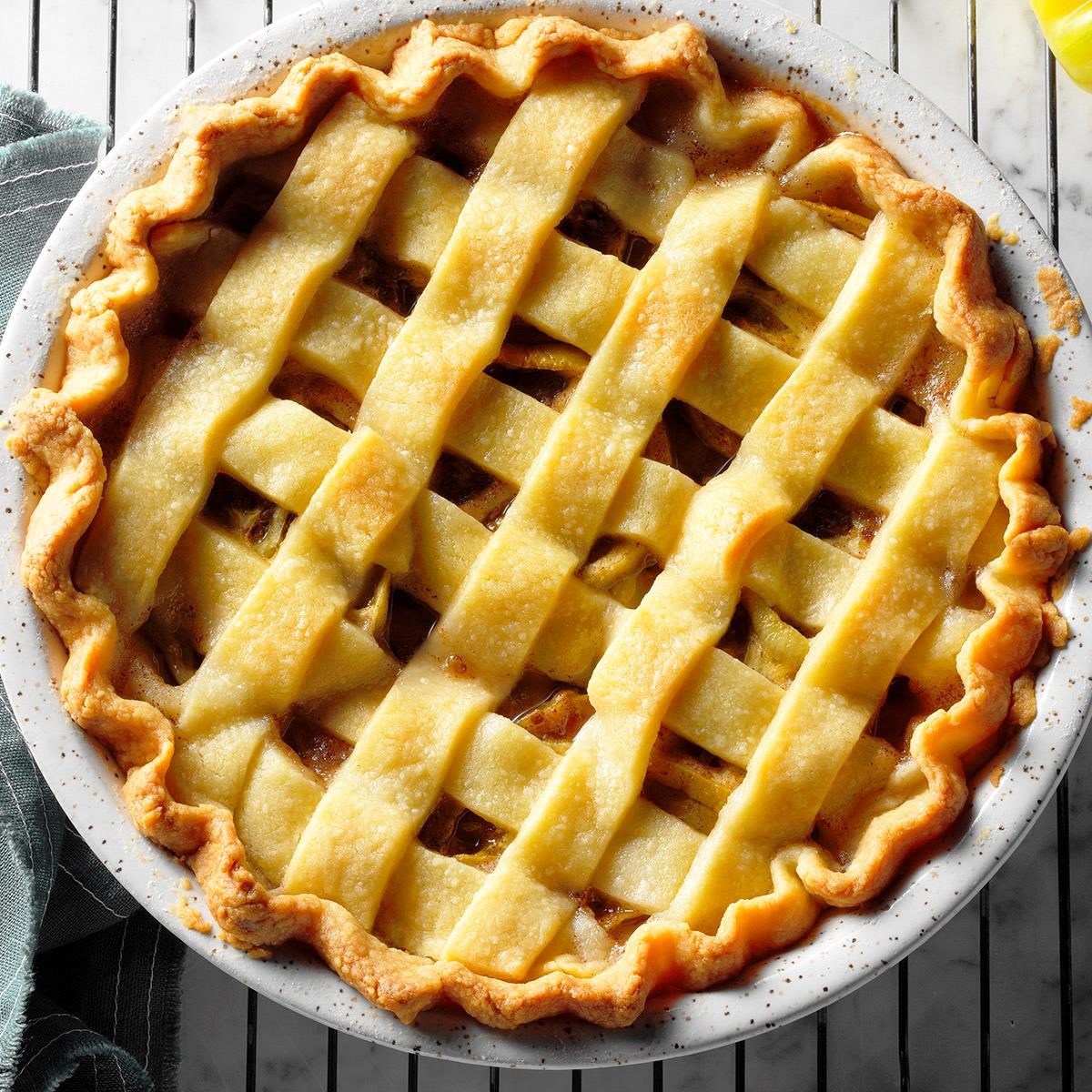 Green Tomato Pie Exps Jmz18 3499 B03 06 5b 6