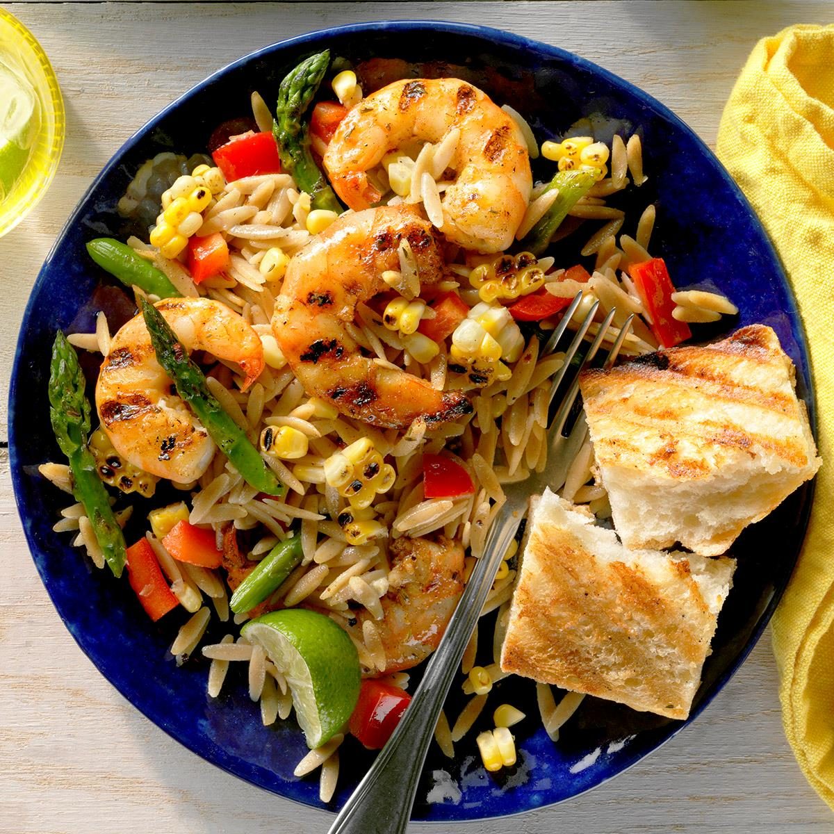 Grilled Jerk Shrimp Orzo Salad Exps Cf2bz20 48862 B12 12 3b 4