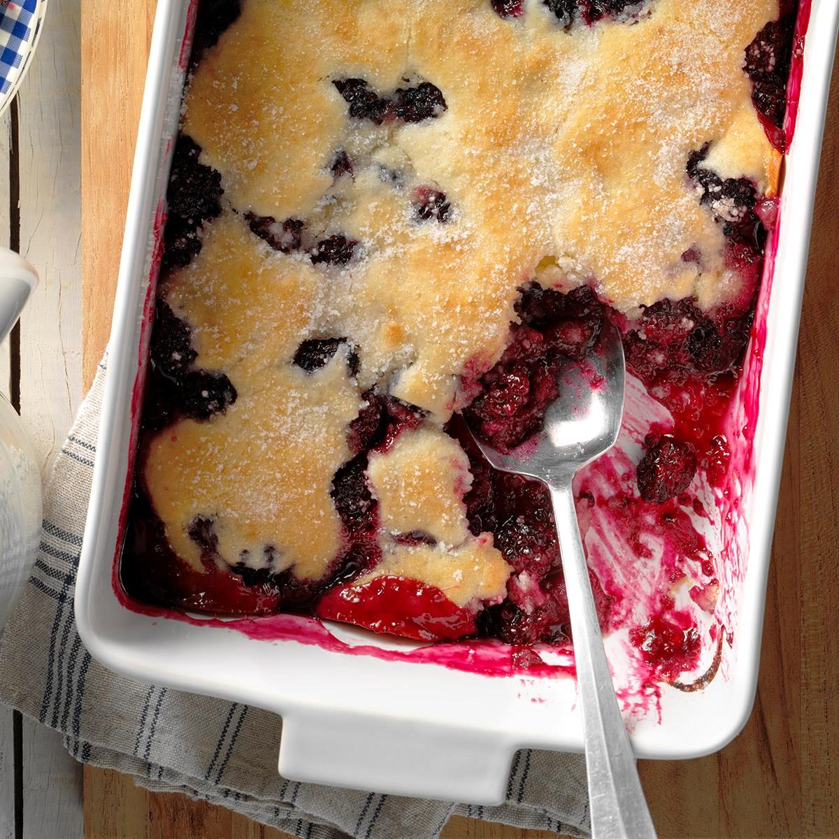Healthy Blackberry Cobbler Exps Qebz20 17593 B01 28 4b 2