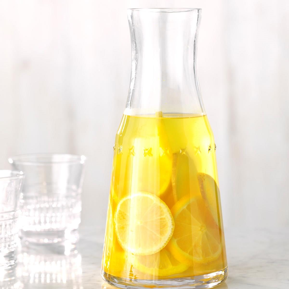 Lemon Ginger And Turmeric Infused Water Exps Jmz18 224886 C03 07 10b 1