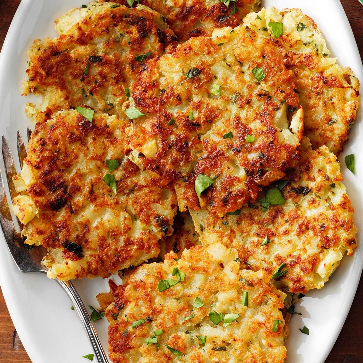 Onion Potato Pancakes Exps Tohfm23 4049 P2 Md 09 15 8b