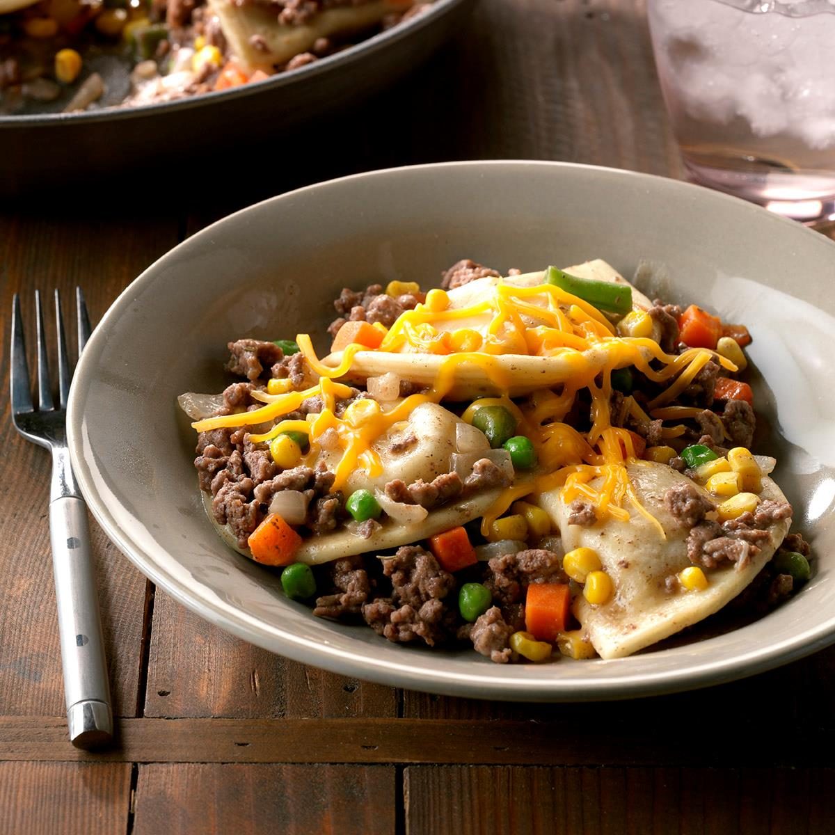 Pierogi Beef Skillet Exps Sdfm18 42541 D10 04 8b 5