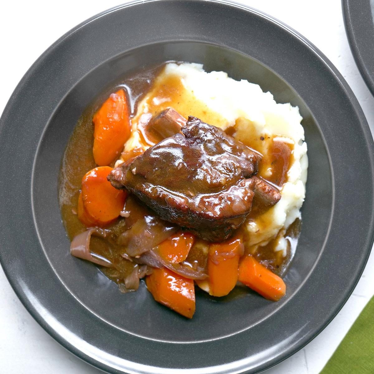 Pressure Cooker Short Ribs