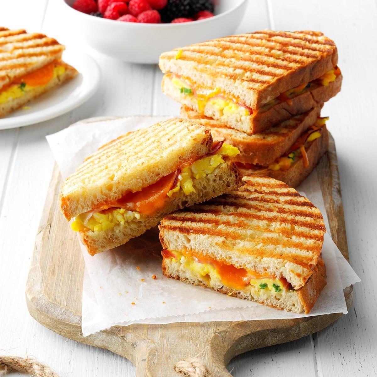 Prosciutto Egg Panini Exps Chmz19 40992 E10 30 7b 5