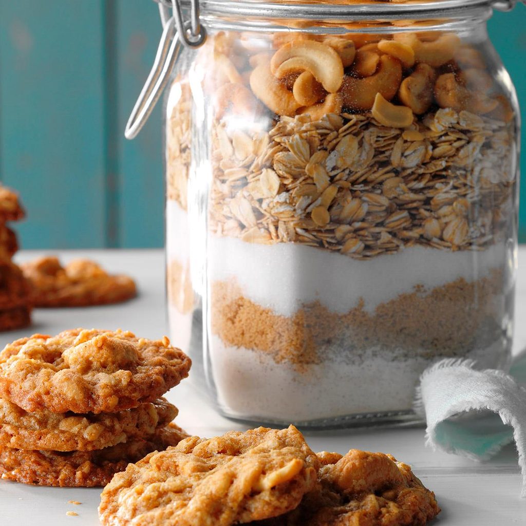 Salted Cashew Oatmeal Cookies Salted Cashew Oatmeal Cookies