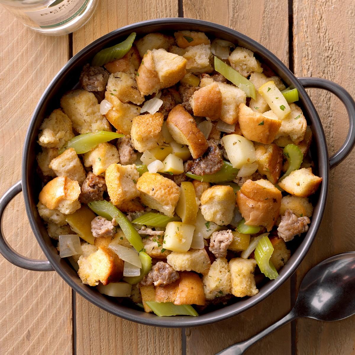 Slow-Cooked Sausage Dressing