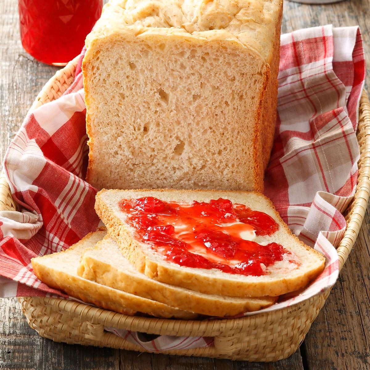 How to Make Bread Machine Recipes by Hand 