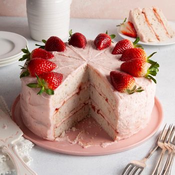 Strawberry Jam Cake Exps Ft21 92780 F 0218 1 3