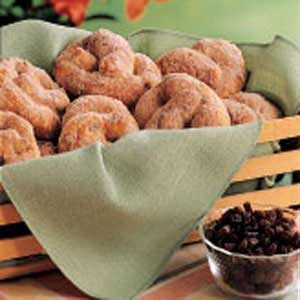 Cinnamon-Raisin Soft Pretzels