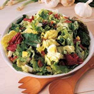 Lettuce with Hot Bacon Dressing