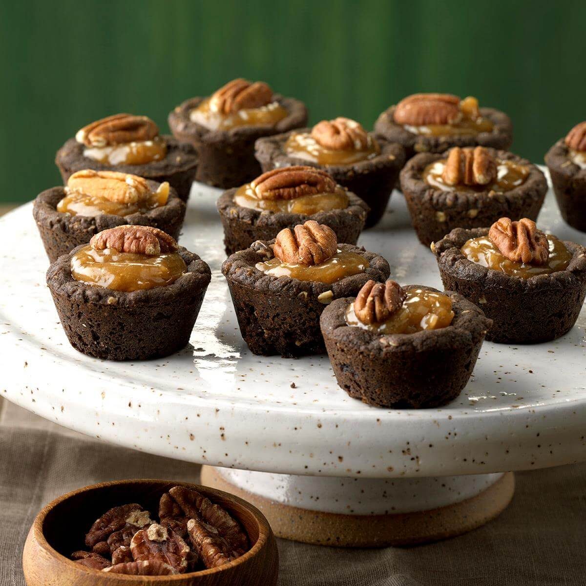 34 Decadent Recipes for Anyone Who Loves Pecan Pie