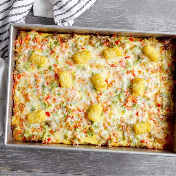 Pioneer Woman Tater Tot Breakfast Casserole.toh .nancy Mock 2 Jvedit Sq