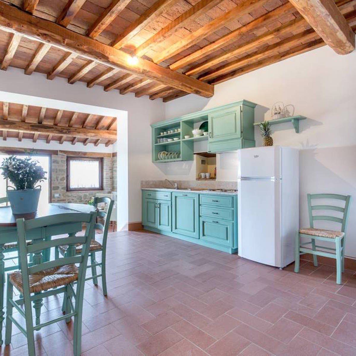 Airbnb kitchen
