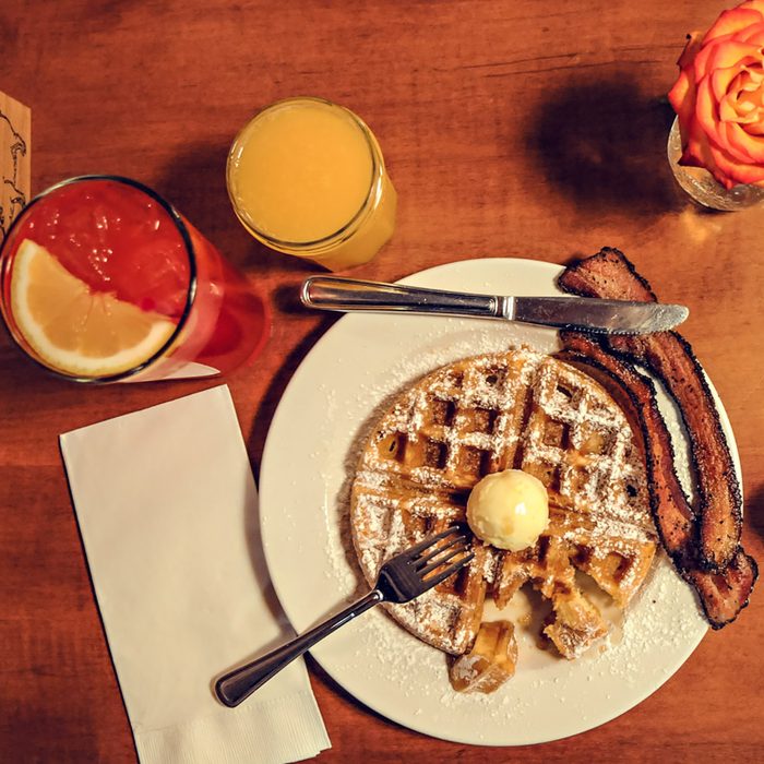 best airport restaurants Matt's Big Breakfast
