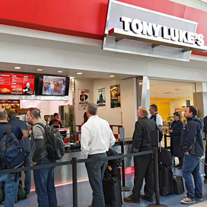 best airport restaurants tony luke's