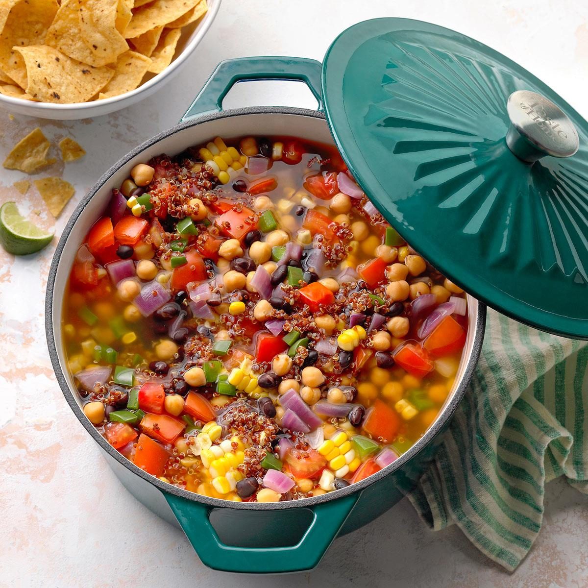 Chickpea Tortilla Soup Exps Opfrb19 216413 B07 19 3bc 23