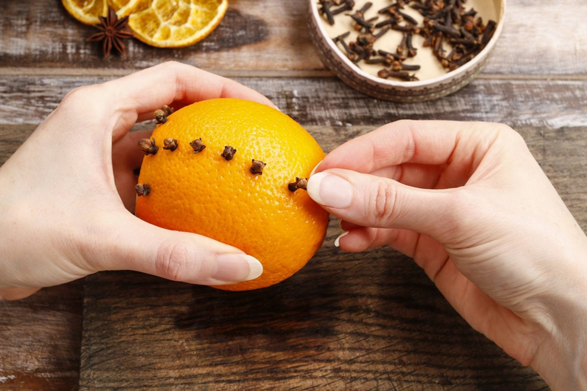 7 Natural Ways to Freshen Any Room