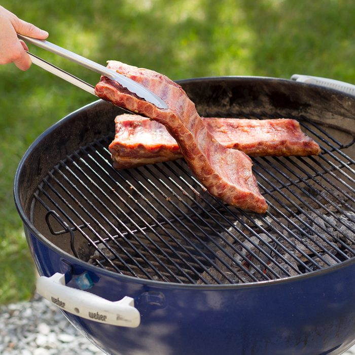 grilling food