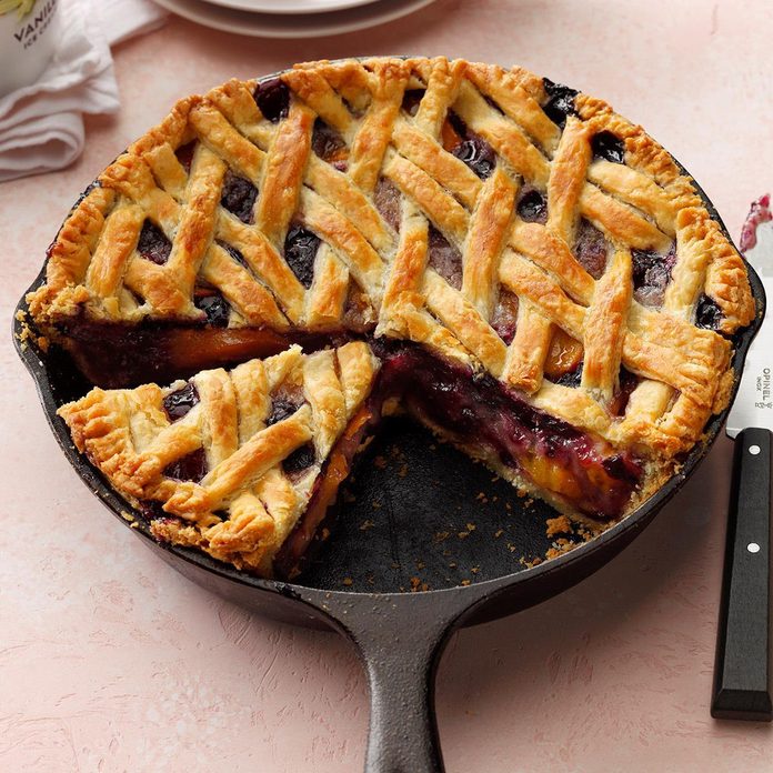 Cast Iron Cherry Berry Peach Pie Exps Cimz19 236584 B01 09 10b 2 Cast Iron Cherry Berry Peach Pie Exps Cimz19 236584 B01 09 10b 2