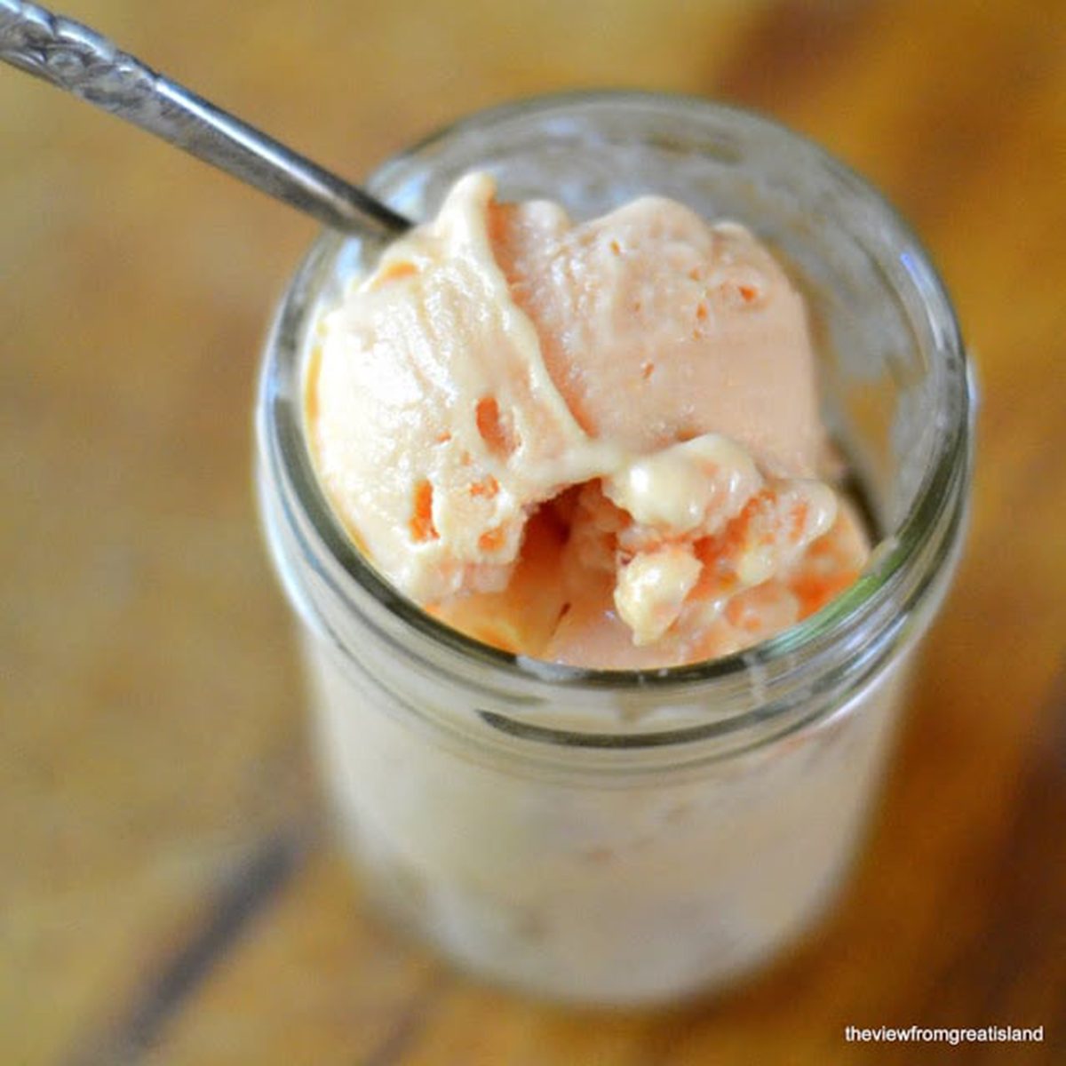 NECTARINE FROZEN YOGURT