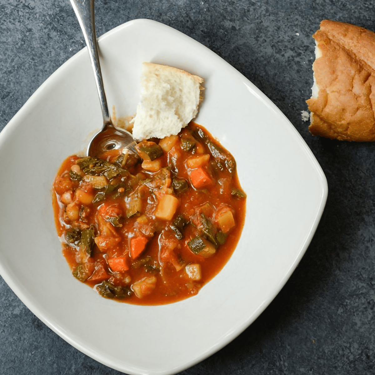 Vegan Minestrone Soup