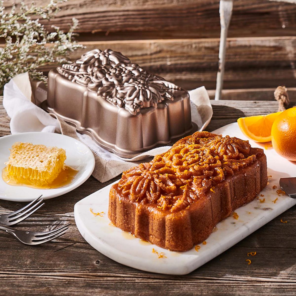 Discover the Best Loaf Pans: Decorative, Glass, Non-Stick, and More for Perfect Baking Results